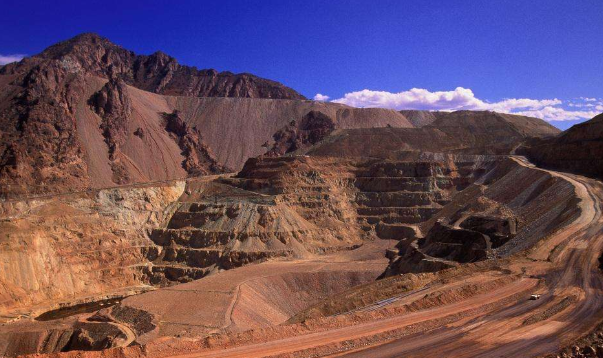 青铜峡简述矿山封闭的办法及其使用系统流程
