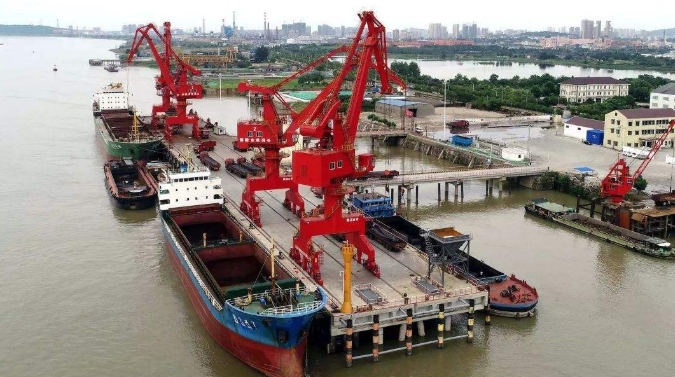 南充概述露天料场港口封闭问题的实行方法