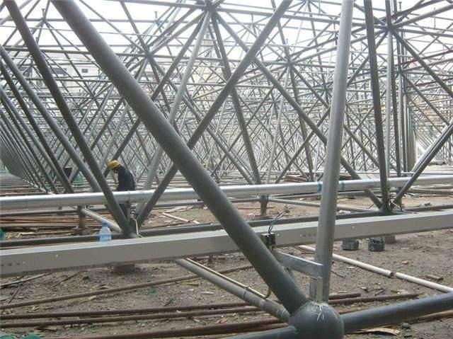 扬州盘点螺栓球网架对选材方面的4点要求