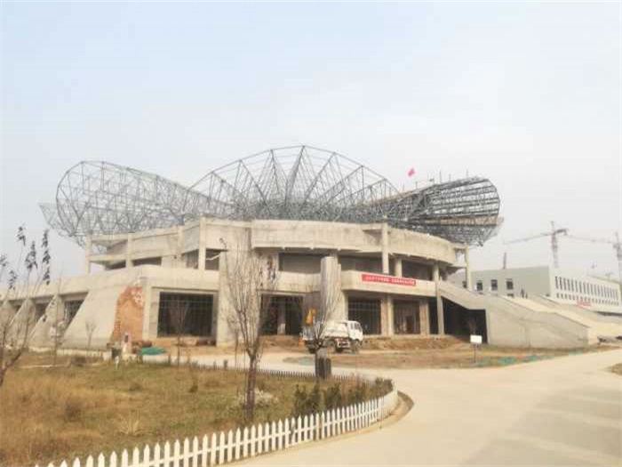 福建扶风体育馆网架工程